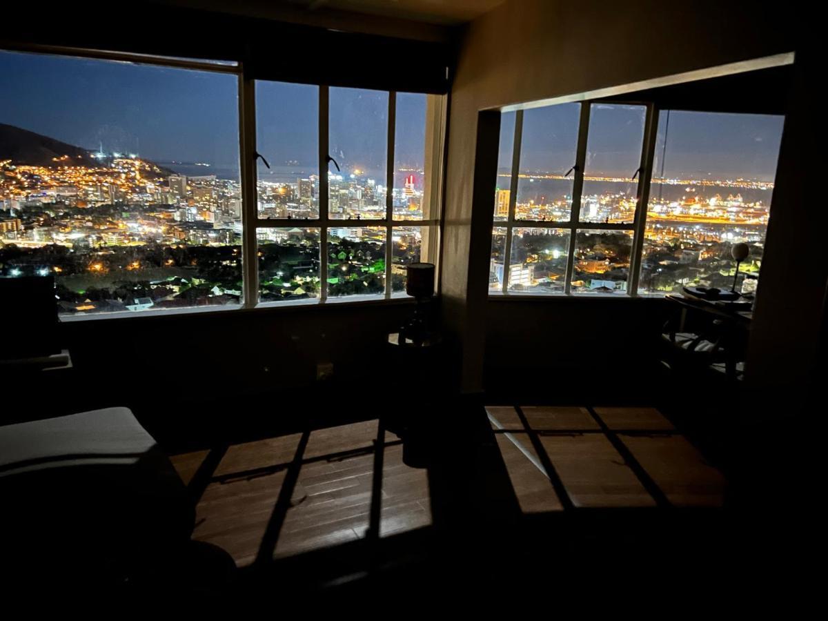 Breathtaking Views, Brand New Renovated Apartment Fokváros Kültér fotó
